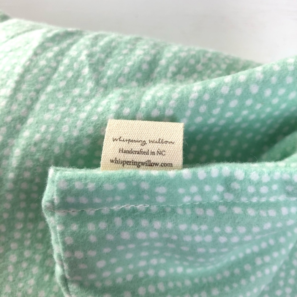 NEW Whispering Willow Lavender Neck Wrap in Box - Picture 7 of 11